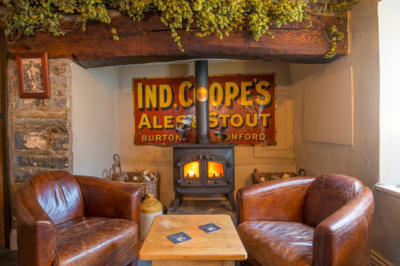 The Nags Head Inn Abercych Экстерьер фото