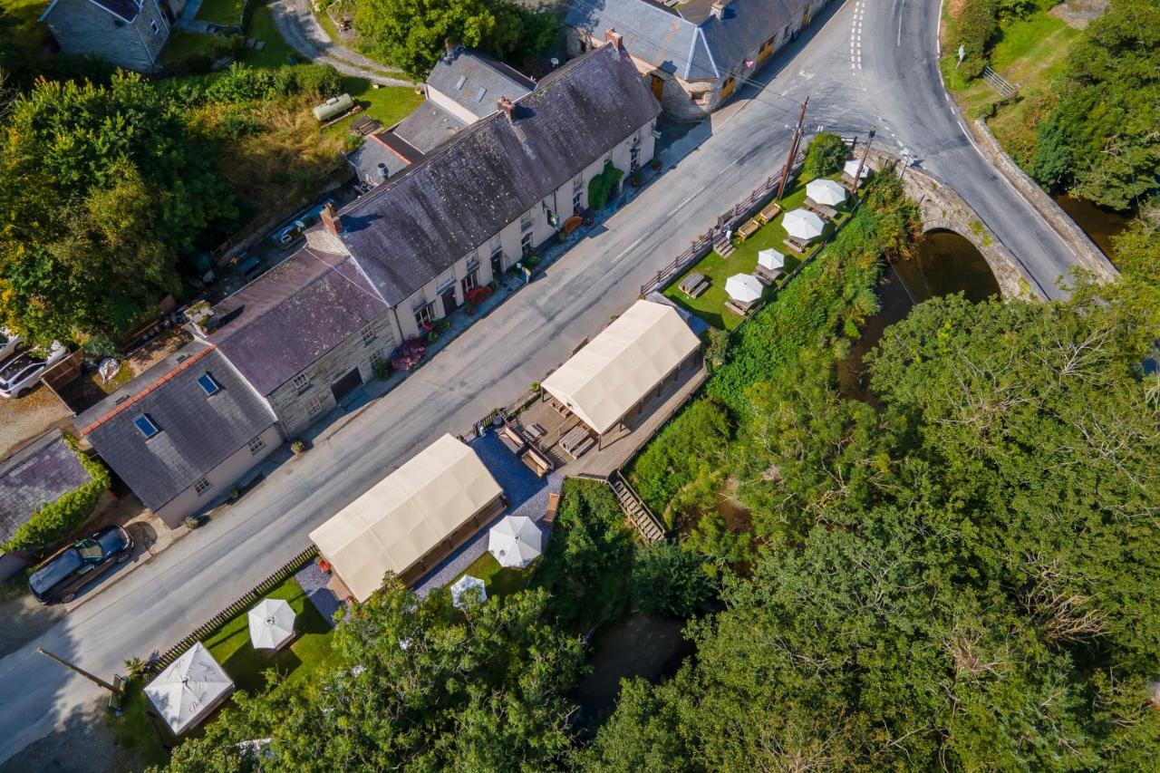 The Nags Head Inn Abercych Экстерьер фото